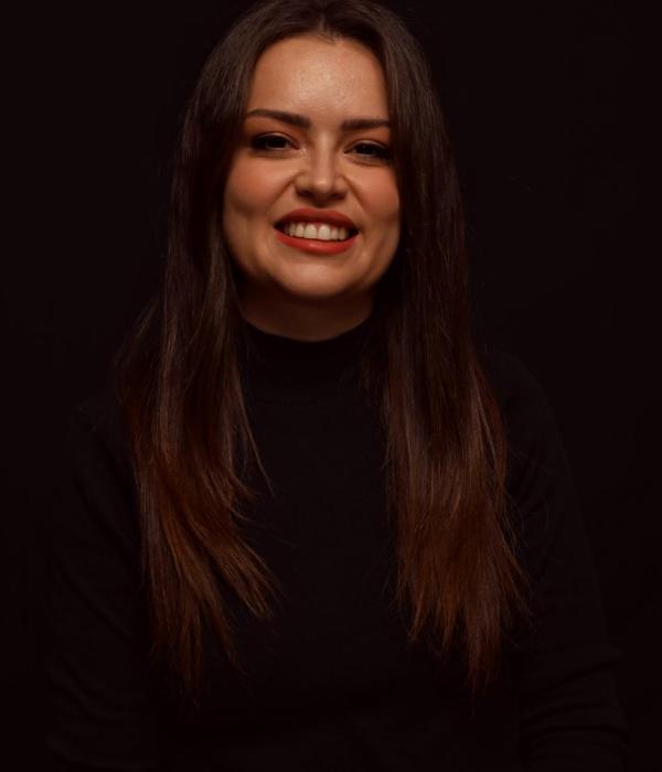 Ana Babić, Podrška klijentima